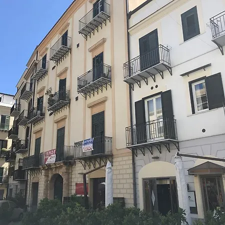 Sant'onofrio Terrace *